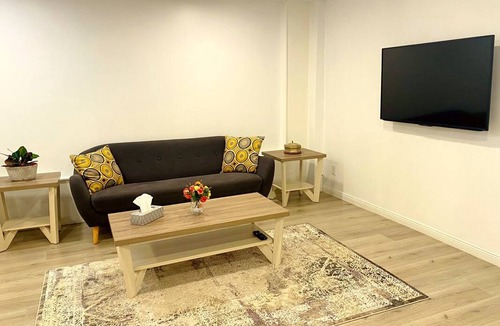 Thornhill Resort | Private room ∙ 2 guests