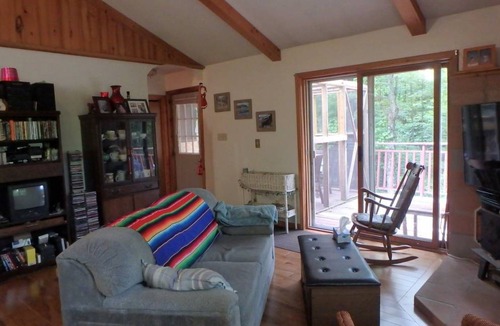 North Kawartha Resort | Private room ∙ 2 guests
