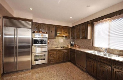 Humber Summit Resort | Private room ∙ 4 guests