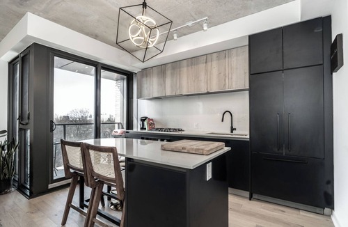West Bend Condo | Private Room in Art, Loft Style Condo in Toronto!