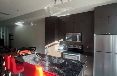 Willowdale House | Private Townhouse in North York