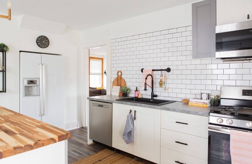 Ameliasburgh House | Private whole home, perfect for an amazing County getaway