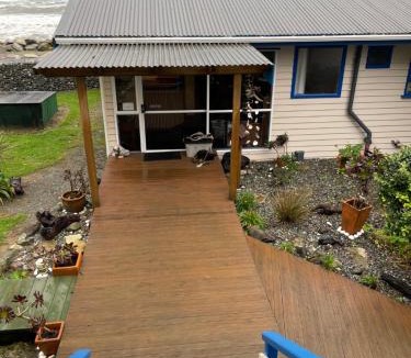 Punakaiki Hostel | Punakaiki Beach Hostel