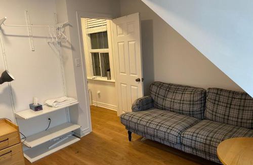 Palmerston House | Quad Room with Private Bathroom 536A-Two Bedrooms