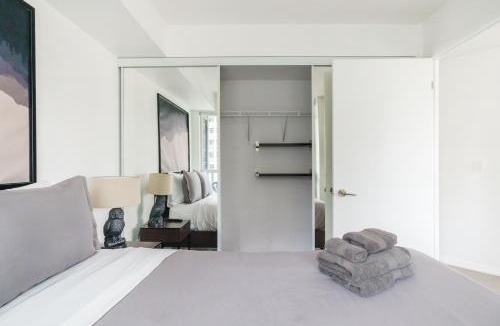 Saint Clair West Village Apartment | Quadruple Room With Terrace