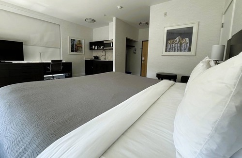 Regional District of Nanaimo Hotel | Quality Inn