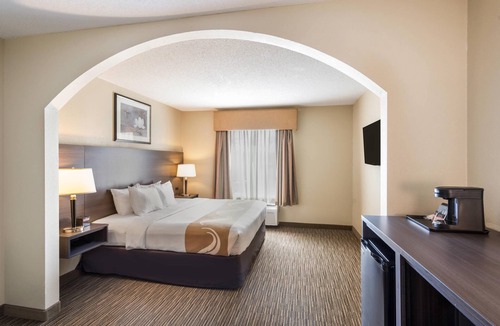 Fishkill Hotel | Quality Inn & Suites Fishkill South near I-84