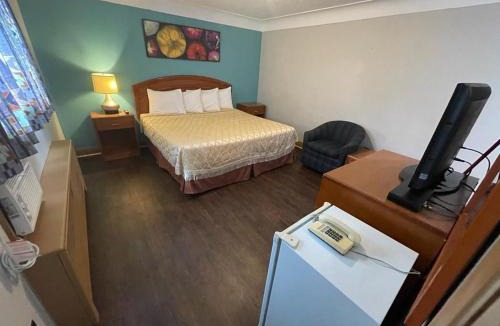 Harwich Hotel | QUEEN'S MOTEL