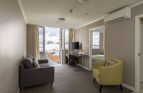 Hamilton Apartment | Quest On Ward