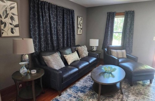 St. Cloud House | Quiet Charming Home away from Homes