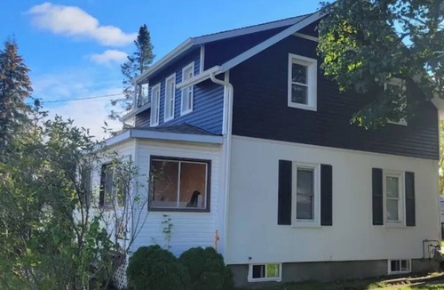 Midland House | Quiet Home - Outdoor Haven - Fishing & Skiing