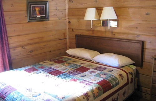 Federal Dam Resort | Quiet Northwoods Cabin on Leech Lake, Minnesota