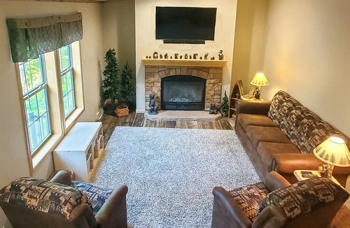 Lake George Cabin | Quiet*Relaxing Getaway* Close to Itasca*ATV*Snowmobile trail access