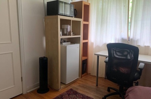 North York House | Quiet room in quiet neighbourhood