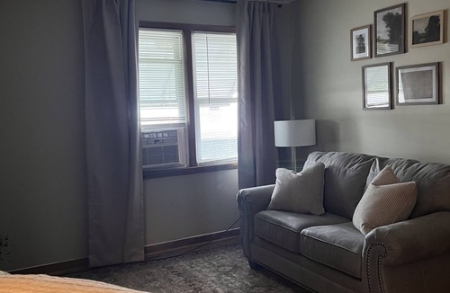Fairmont Apartment | Quiet Two Bedroom Apartment. Discount for traveling workers.