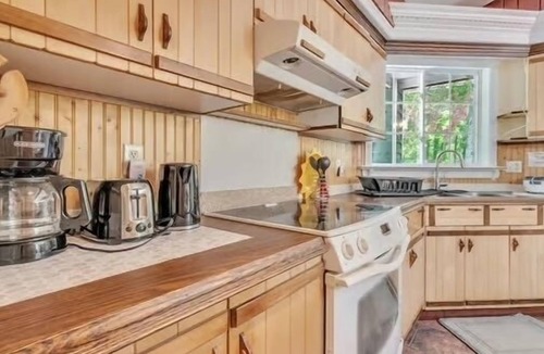 Stirling Cottage | Rainforest Retreat