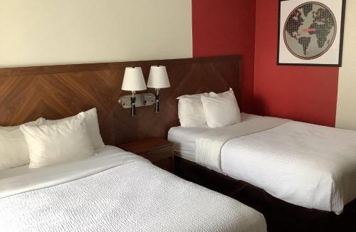 Arnprior Hotel | Ramada by Wyndham Arnprior