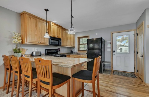 Maple Lake Cabin | Ramsey Lakeside Retreat
