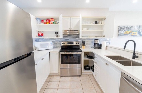 London House | *Rare* Modern Beautiful 5 Bedroom near UWO & DT