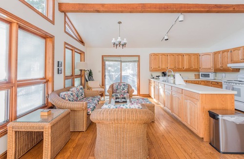 North Kawartha Cottage | Rare Stoney Lake Waterfront Gem