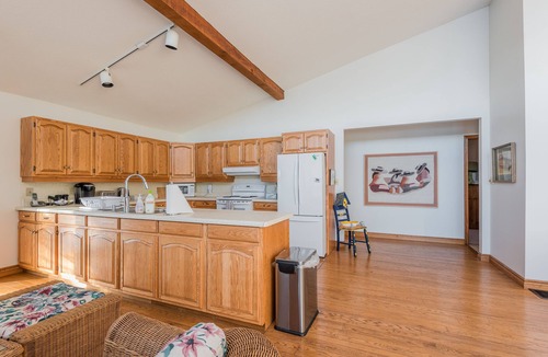 North Kawartha Cottage | Rare Stoney Lake Waterfront Gem