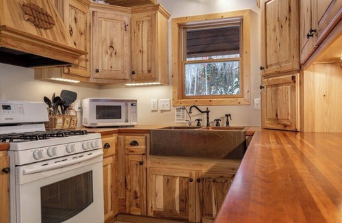 Bigfork Cabin | Red Pine Refuge - Two Bedroom, Two Bathroom with Loft, Private Lakefront Home