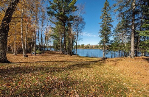 Bigfork Cabin | Red Pine Refuge - Two Bedroom, Two Bathroom with Loft, Private Lakefront Home
