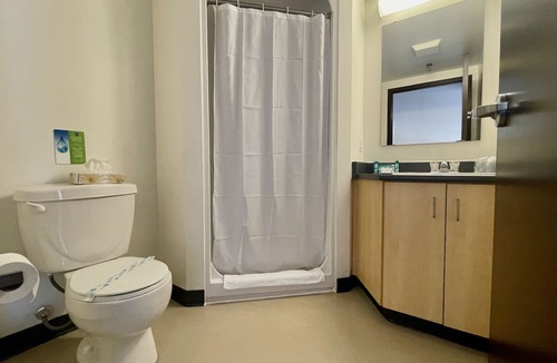 Old Ottawa East Apartment | Residence & Conference Centre - Ottawa Downtown