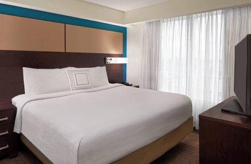 Etobicoke Hotel | Residence Inn by Marriott Toronto Airport