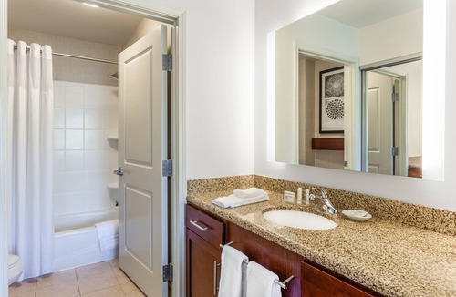 Duluth Hotel | Residence Inn by Marriott Duluth