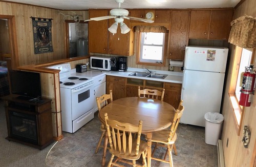 Ely Cabin | Resort 2 bedroom cabin in the North Woods of Minnesota