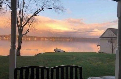 Port Stanton House | Resort lakefront, pool, hottub, sauna, pets #5