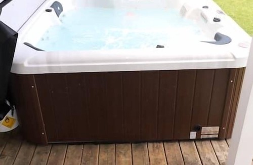 Port Stanton House | Resort, lakefront room, pool, hottub, sauna, #7