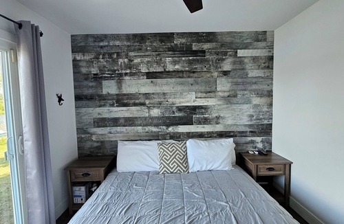 Baddow Cottage | Retreat On The Lake