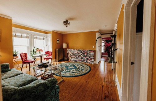 West Seventh House | Retro Jewel Box Victorian Steps from Irvine Park