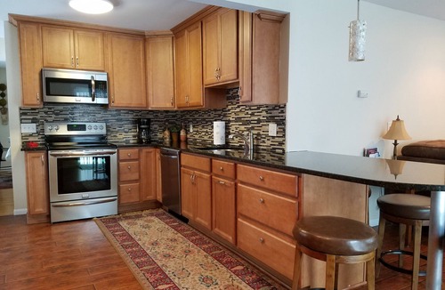 Richfield House | Richfield Charmer - Free WiFi and Close to MSP & Mall of America