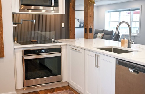 North Grenville House | Rideau River Getaway