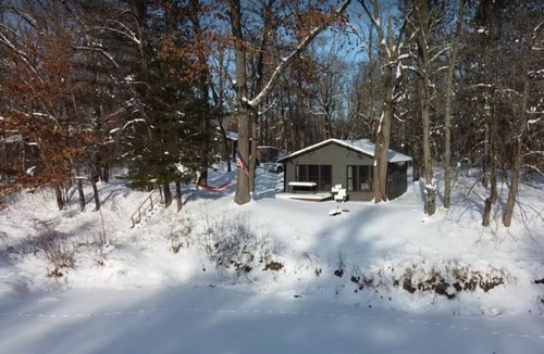Pine City Cabin | River · Pine City-Riverfront-firepit-kayaks-pets-fireplace