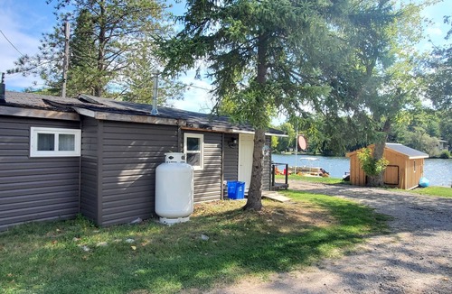 Hastings Cottage | River View 2 Bedroom Cottage 11