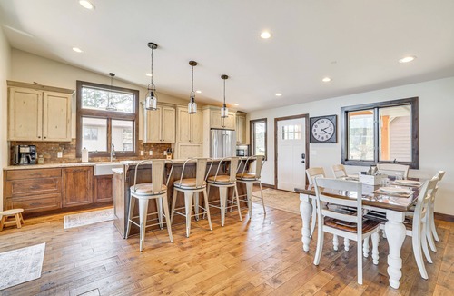 Wabasha House | Riverfront Home w/Yard Games in Wabasha!