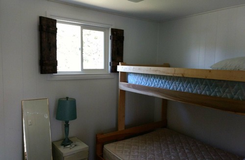 Nipissing Cottage | Rivers Edge Camping