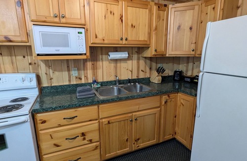 Park Rapids Cabin | Riverside Point Resort #7 | 2 Bed, 1 Bath