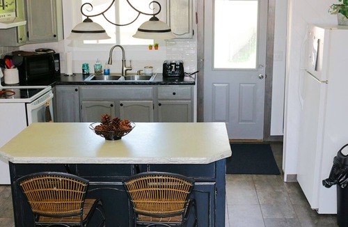 Brownsville House | Riverview Getaways (only 13 miles to La Crosse WI or Iowa border)
