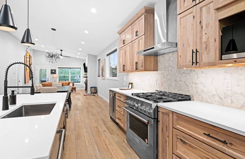 Riverside House | RiverWest Northwoods-Base Spirit Mtn.- Brand New- Dogs-Sauna-20% off Bike Rentals