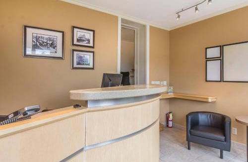 Huntsville Hotel | Rodeway Inn King William