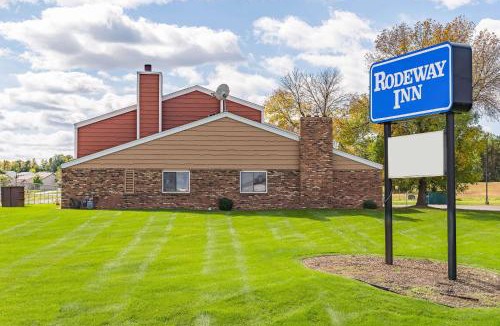 St. Joseph Hotel | Rodeway Inn Saint Joseph