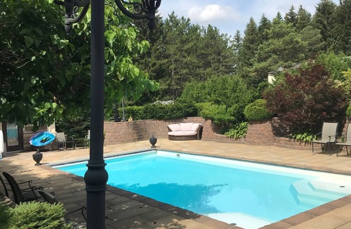 Caledon Apartment | Romantic Studio Hideaway Heated Pool Option