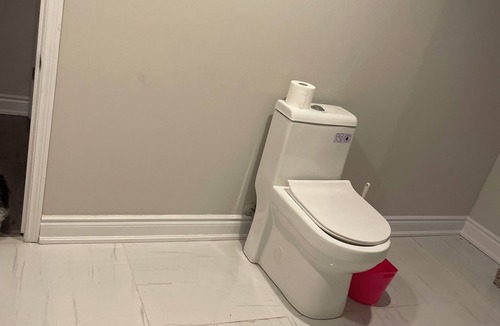 Highland Creek Apartment | Room for rent