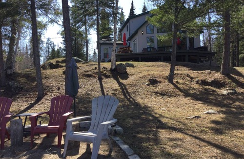 Northern Ontario Cottage | Royal Lake Cabin