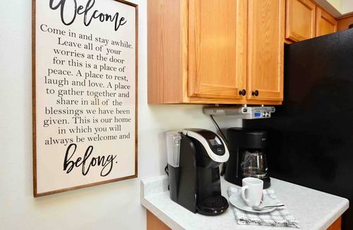 Winona House | Rural Winona Co. Guest House Getaway: Relax and Enjoy the Simple Things in Life